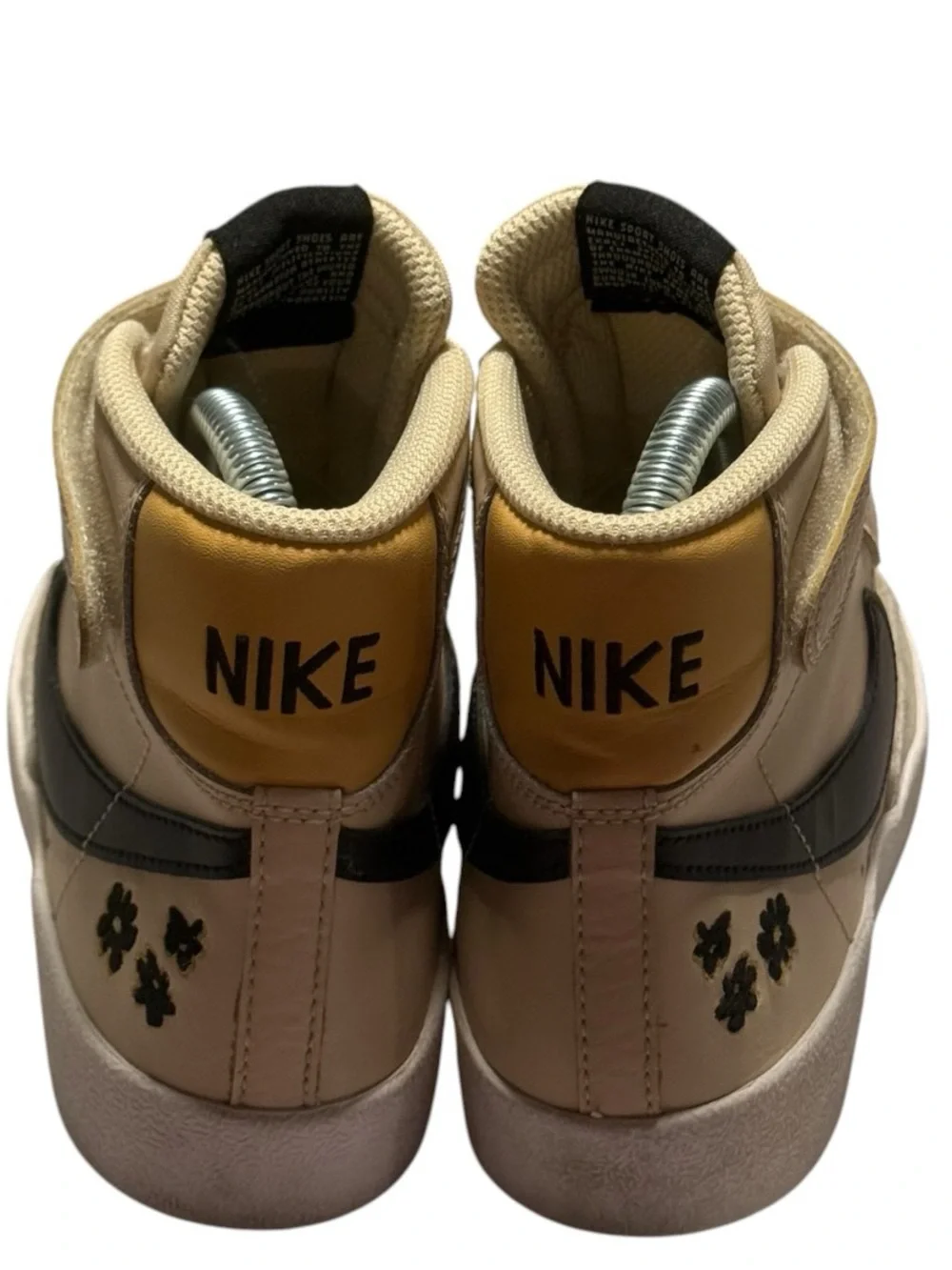 Nike Blazer Mid '77 SE 
